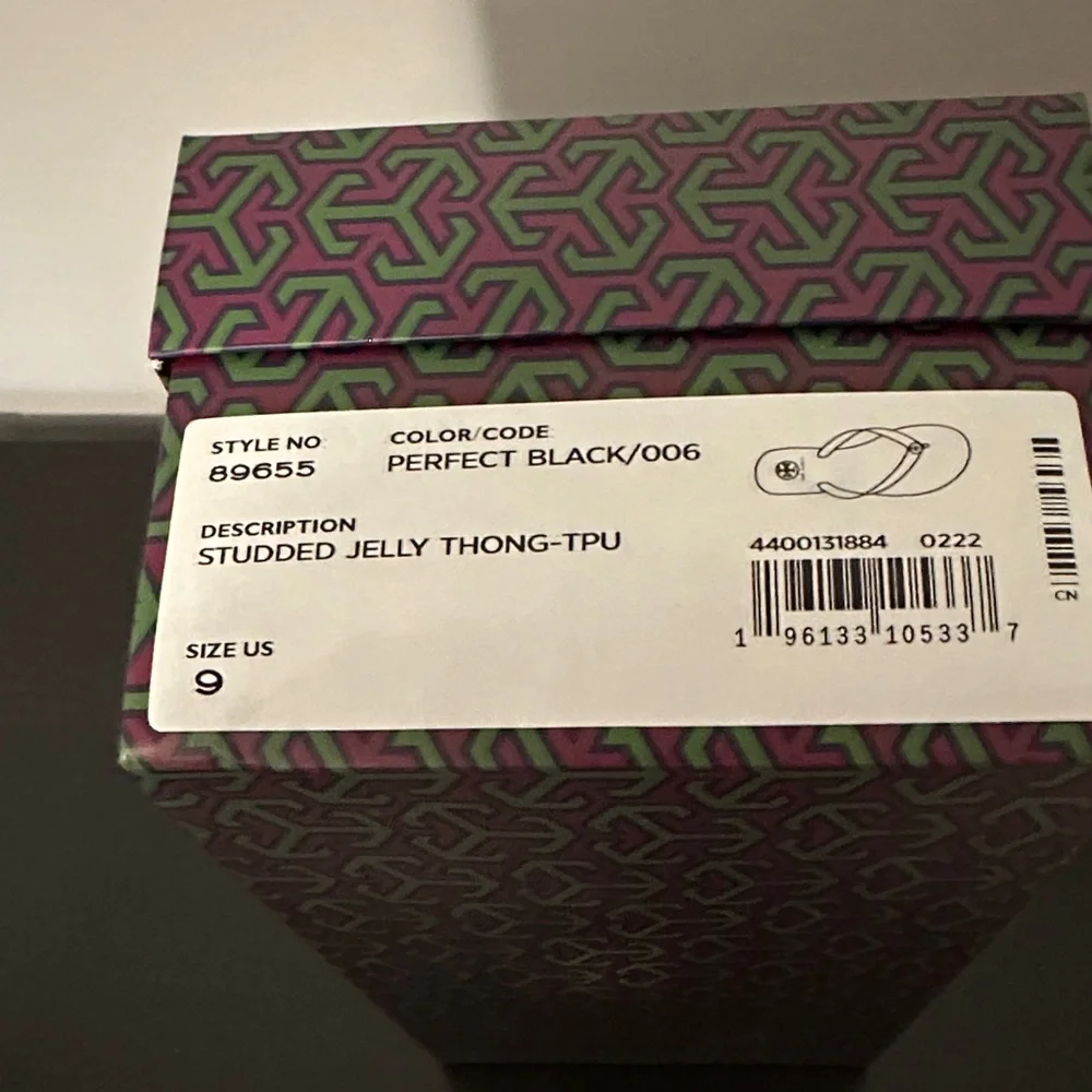 NEW! Tory Burch Glossy Black Studded Jelly Women's Thong Sandal - Picture 2 of 5